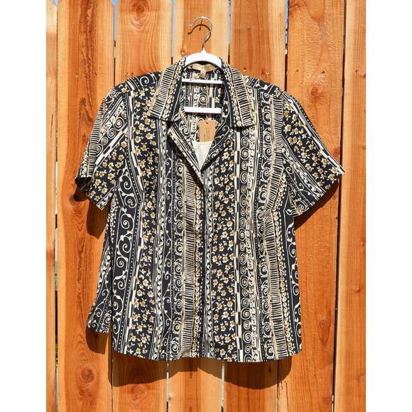 Vintage 1990s Notations Woman Twofer Hawaiian Shirt and Shell - Picture 2 of 6